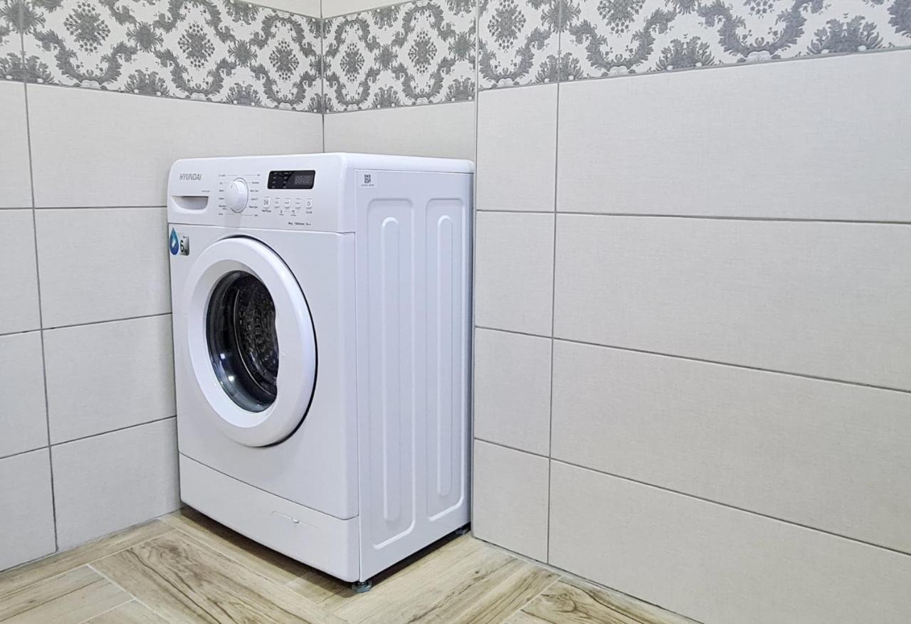 Apartamento 2V1 - Sheshi Willson Tirana Exterior foto